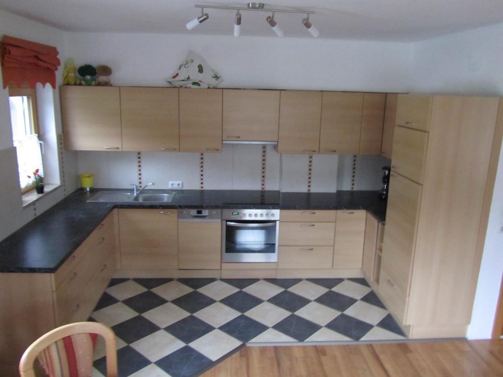 Large Cozy Apartment Grubweg 130 Qm ザンクト・マルティン・アム・テンネンゲビルゲ エクステリア 写真