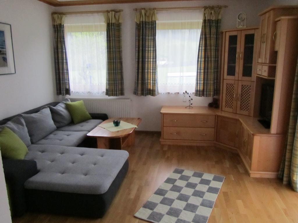 Large Cozy Apartment Grubweg 130 Qm ザンクト・マルティン・アム・テンネンゲビルゲ エクステリア 写真